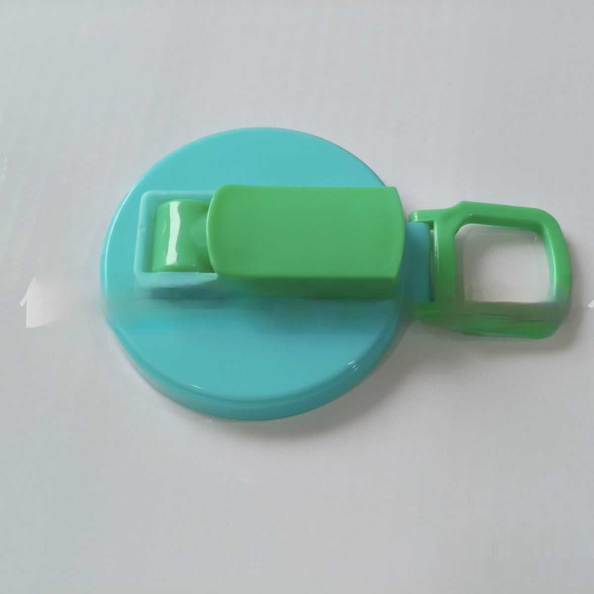 Reusable Soda Can Lid with Straw – Beverage Cup Cap Stopper for Cola, Beer, Juice & Standard Drink Cans