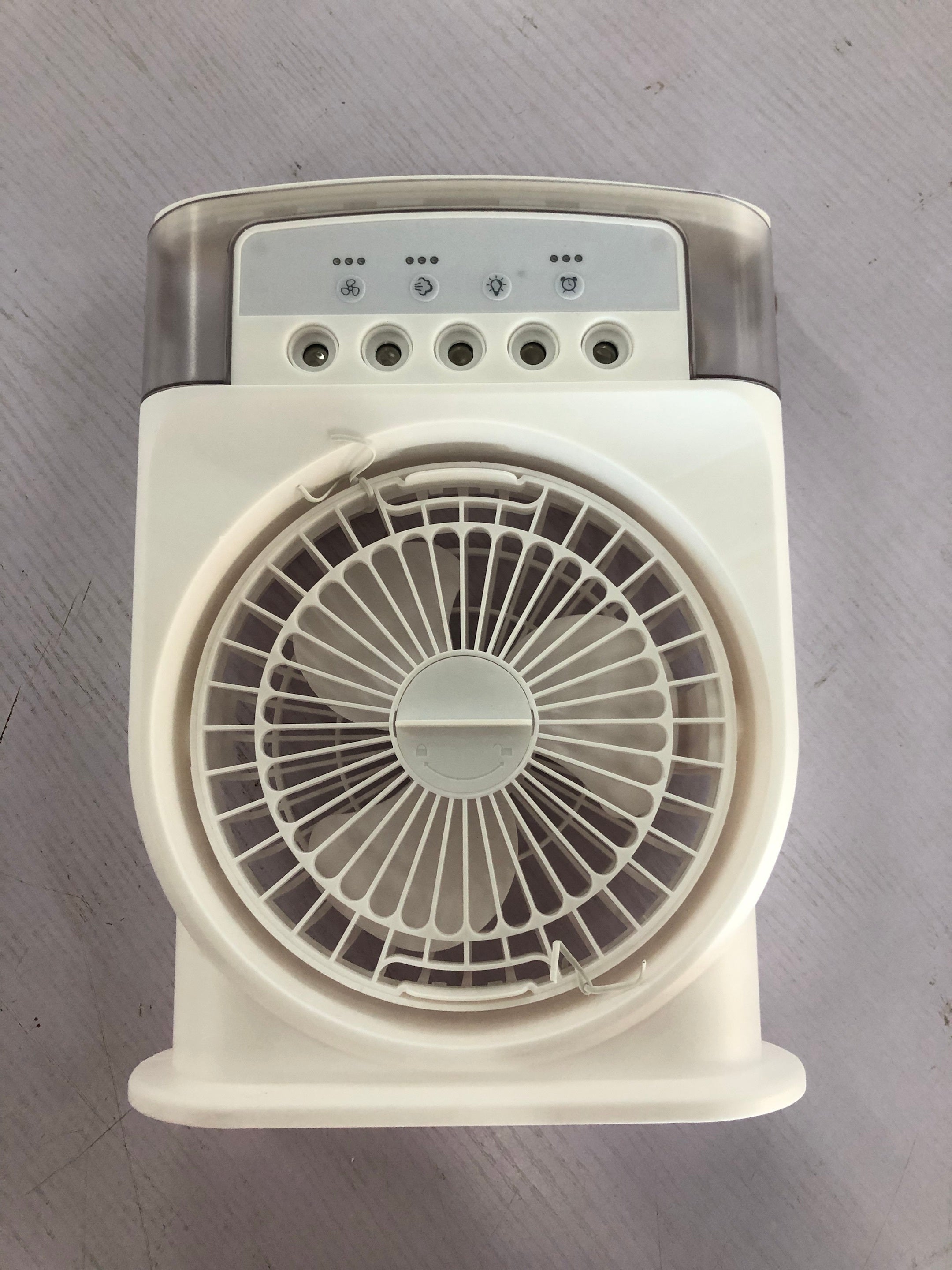 Portable USB Air Conditioner Fan – 5 Spray Mist Modes, 7-Color LED Light, 600ML Water Tank Air Cooler & Humidifier